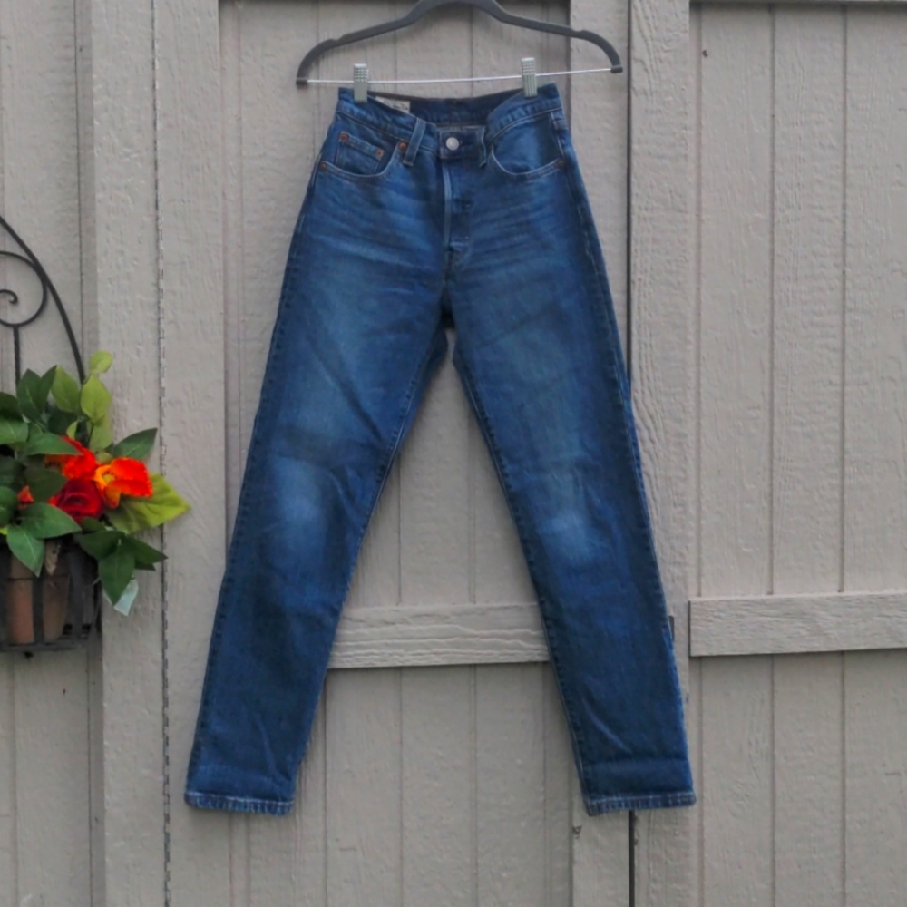 Levi's 501 Straight Leg Blue Jeans W23 L28